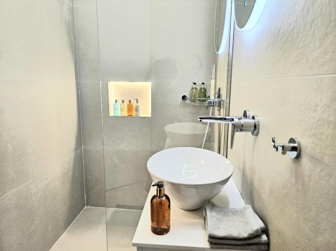 Filothei Luxury Apartment 110M2 Atina Dış mekan fotoğraf